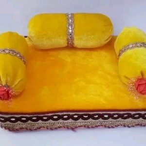 DESIREZONE Laddu Bal Gopal Thakur Ji Singhashan (Yellow)